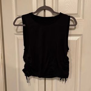 Lululemon black top